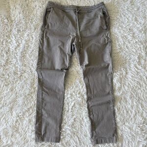 Modern American Gray Chino Drawstring Waist Joggers Size L